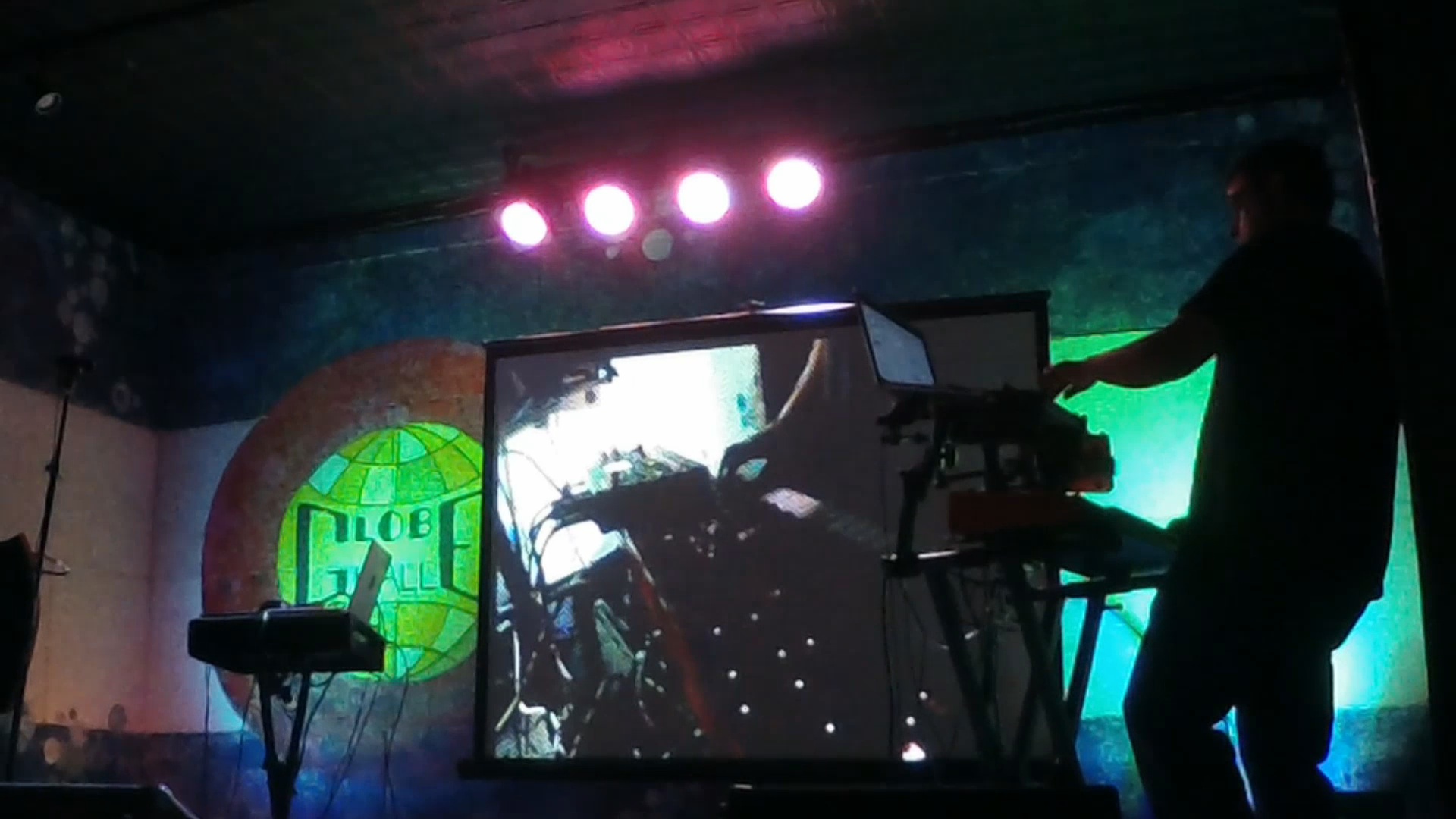 “Tonalities from Orbit #3” – Channeling the Krell with an Improvisation on Nord Lead 4