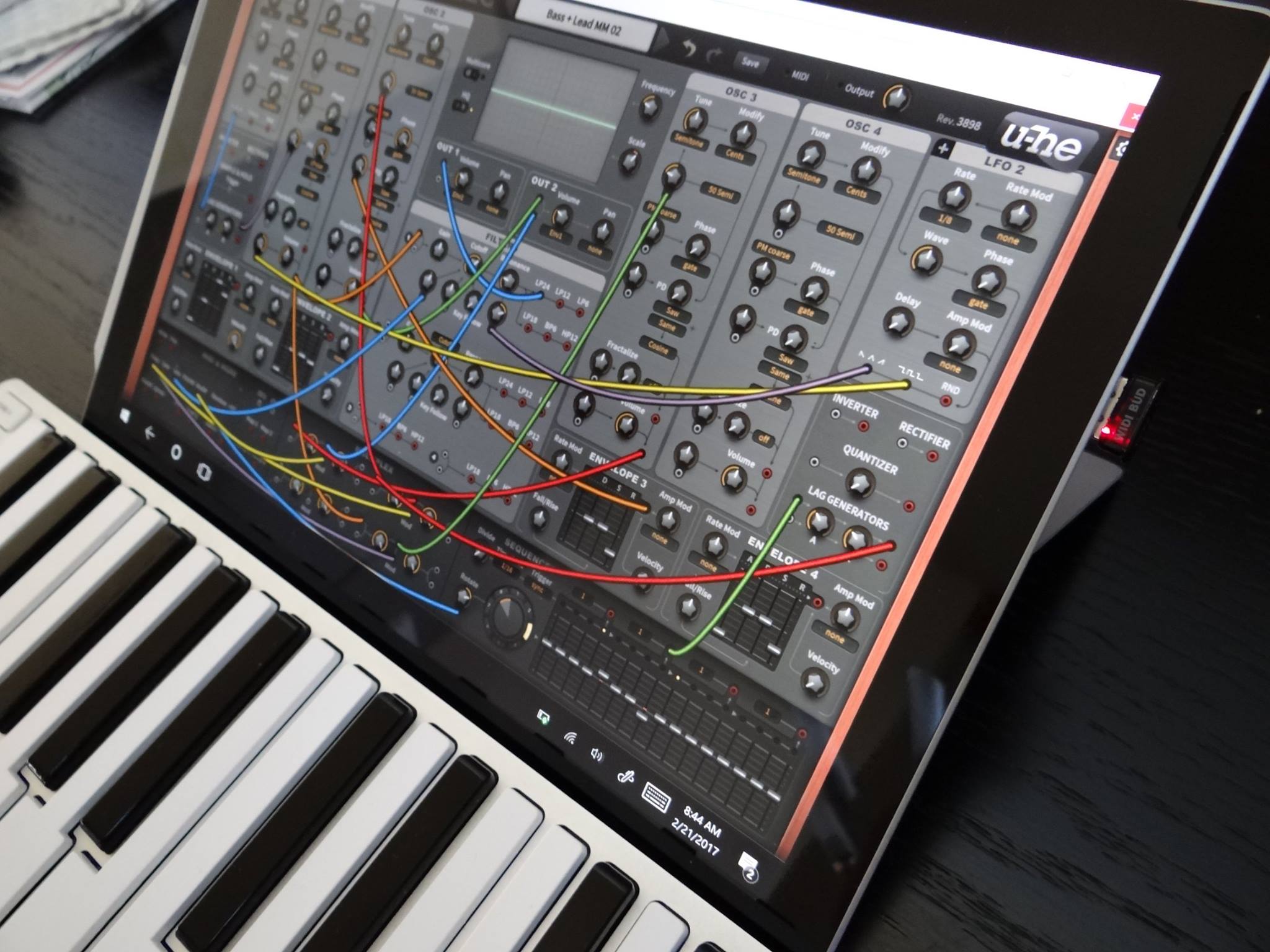 Video: Original U-He Bazille Plastic Guitar Patch + XKey Air + Surface Pro 4