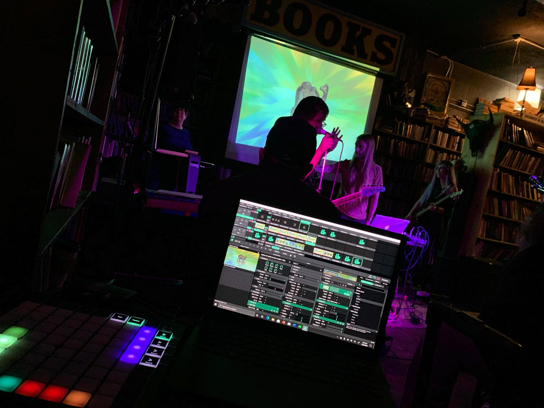 Excerpts From My Visual Improv with Pythian Whispers at Shibui #9